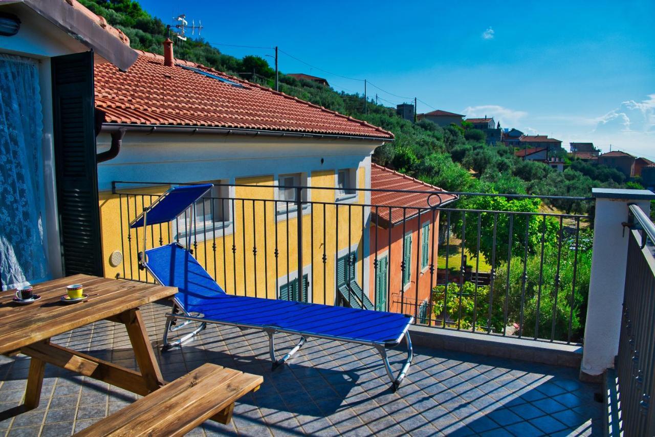 Apartamento Casa Di Claudia Arnasco Exterior foto