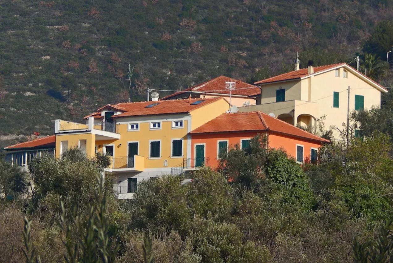 Apartamento Casa Di Claudia Arnasco Exterior foto